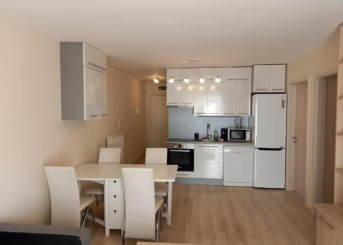 Laguna 4. Apartment *